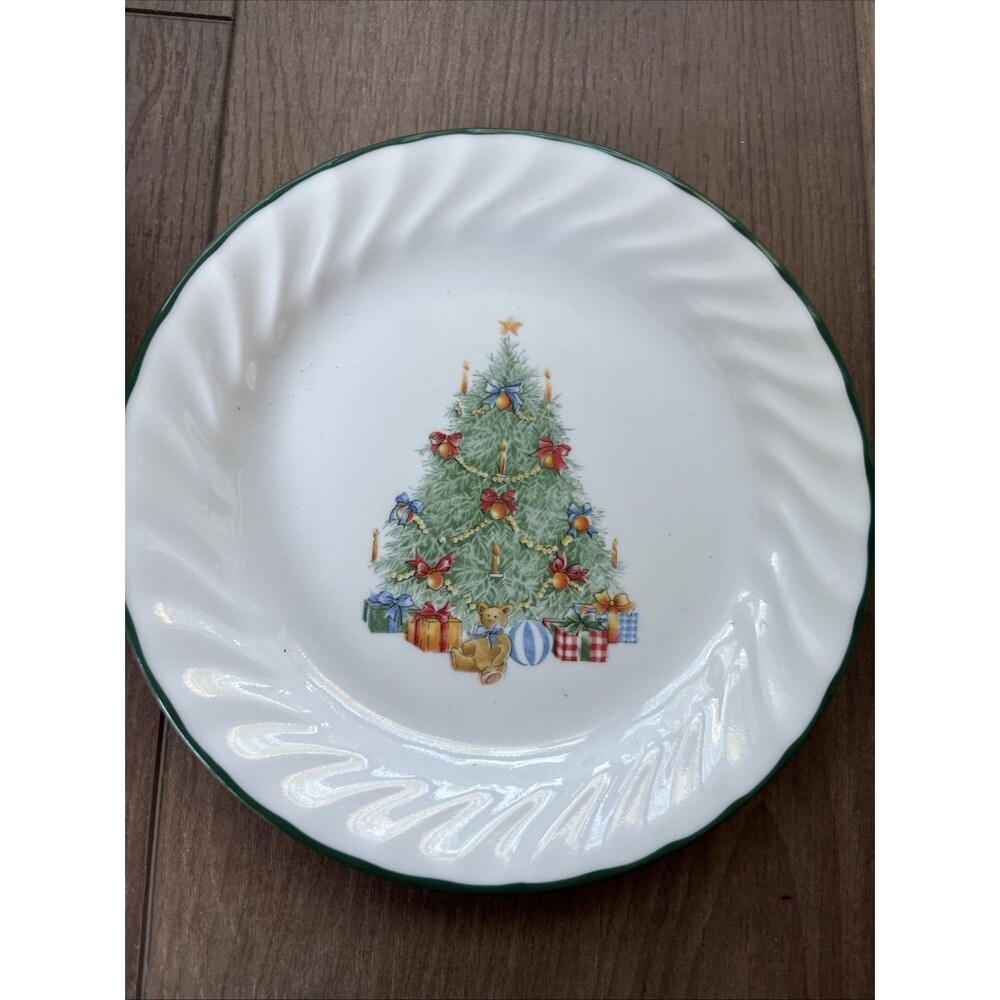 VintageCorelle HOLIDAY MAGIC Christmas Tree 7" Dessert Plates S/8 Granny Cottage